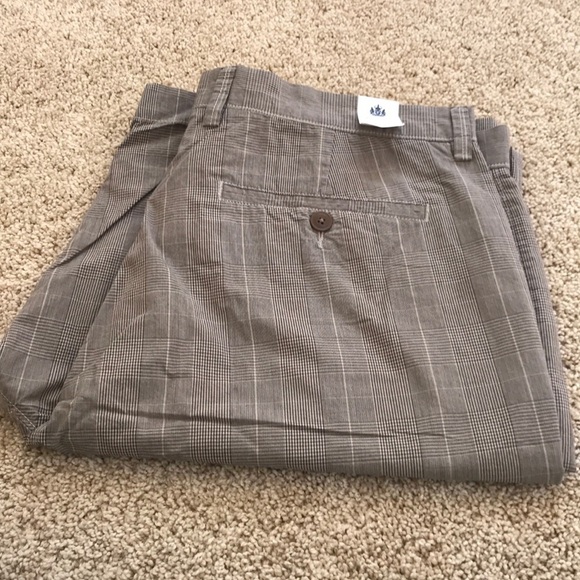NWT! J. Crew men’s size 35W brown cotton shorts - Picture 8 of 8